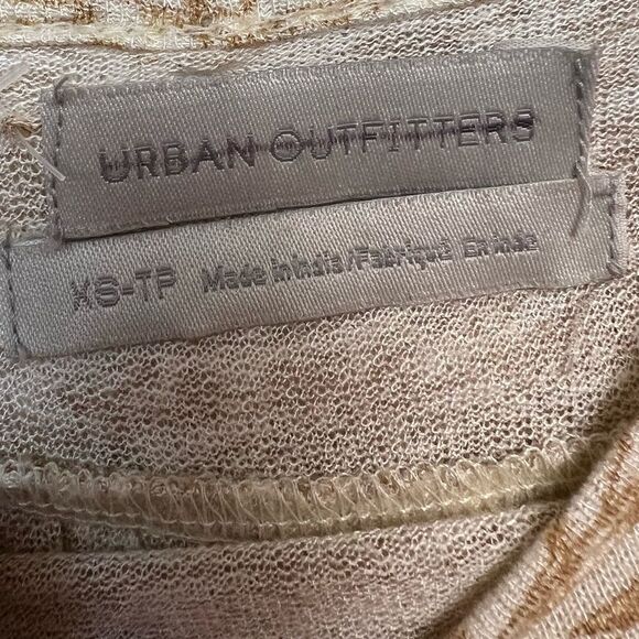 Urban Outfitters Fearne Floaty Babydoll Cami in Tan/White Print - Picture 7 of 7